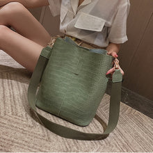 Load image into Gallery viewer, Ansloth Crocodile Crossbody Bag For Women Shoulder Bag Brand Designer Women Bags Luxury PU Leather Bag Bucket Bag Handbag HPS405
